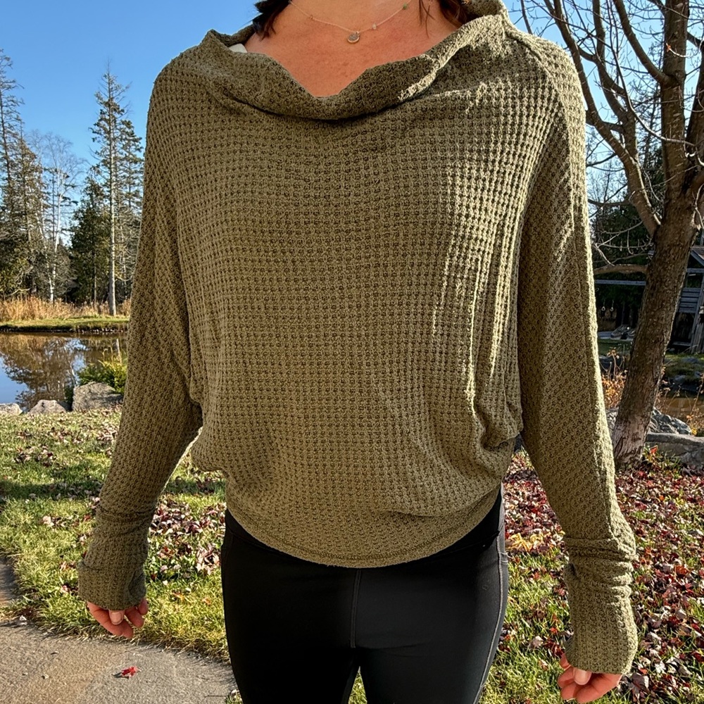 Free people sweater
